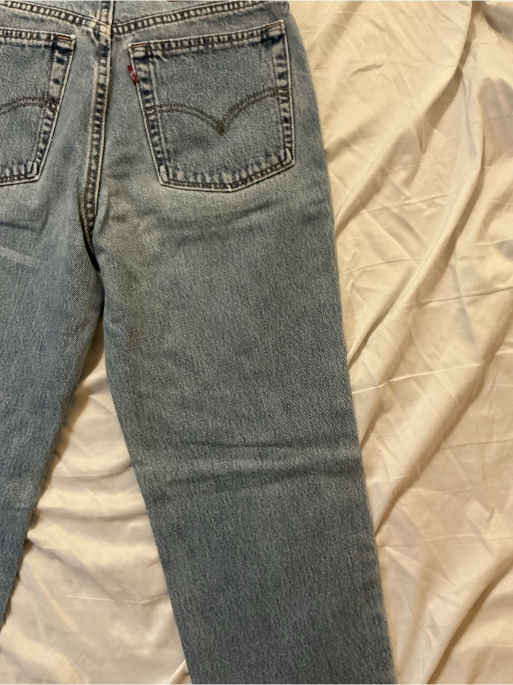 Levi's Vintage Women’s 512 Slim Fit Jeans Tapered Leg - Picture 9 of 14